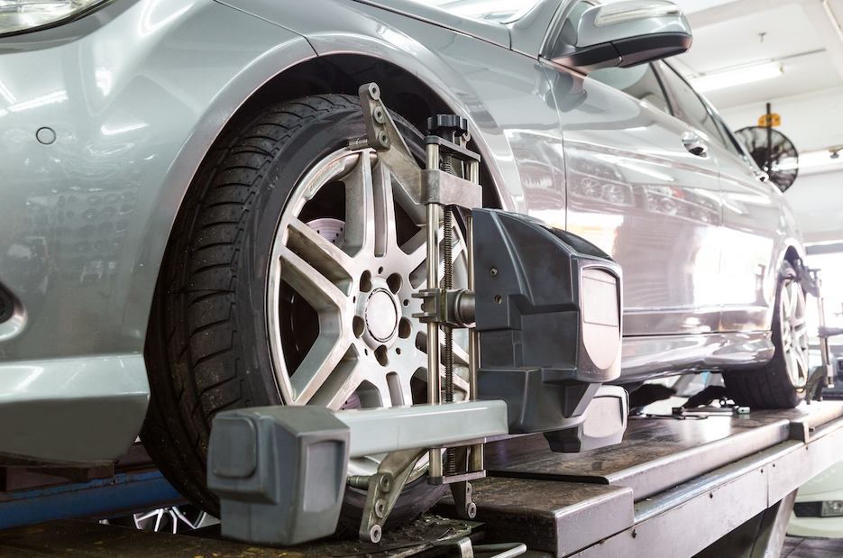 Tyre Shop, Wheel Alignment & Balancing
